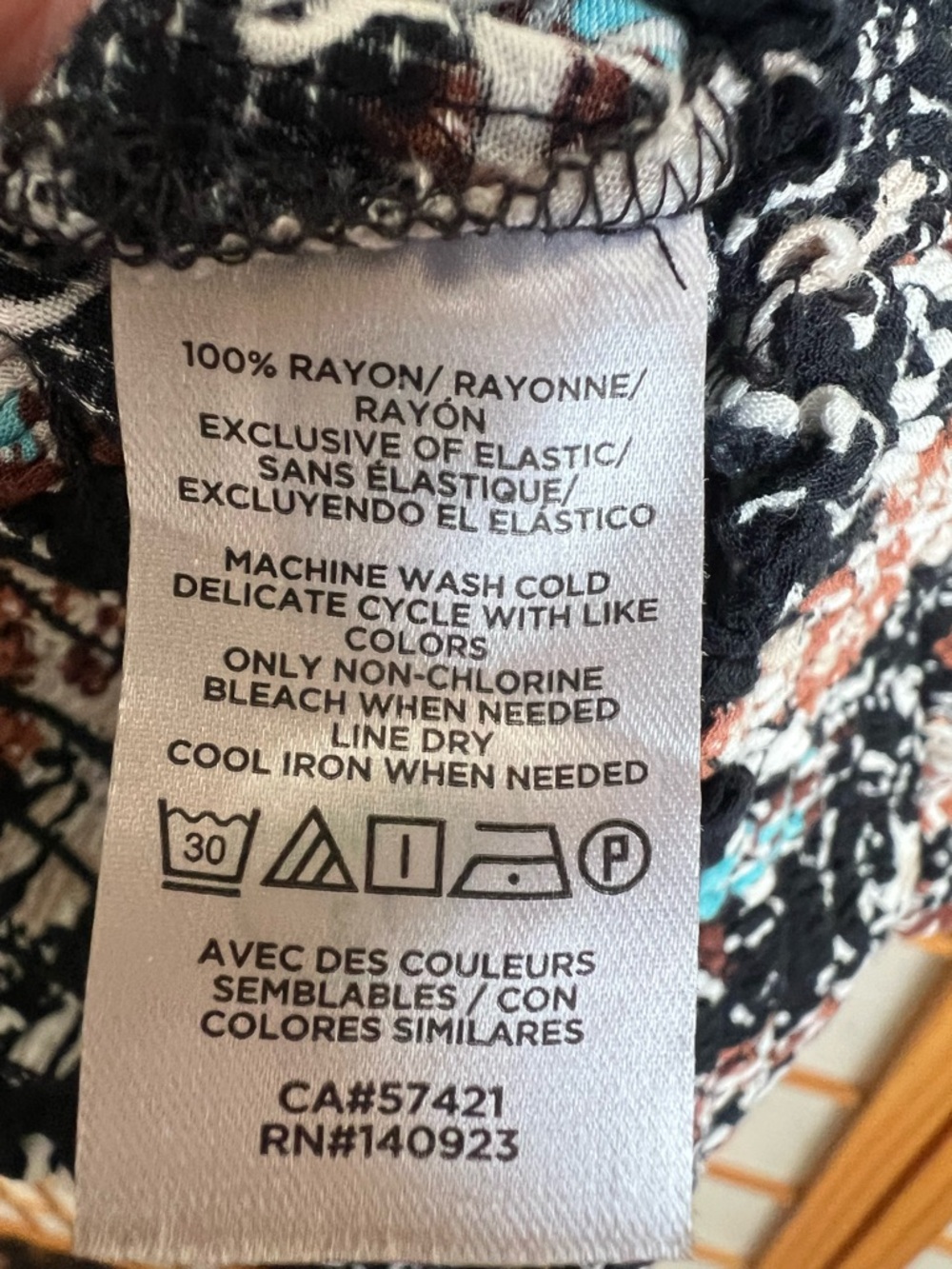Ann Taylor Factory Floral Off Shoulder Blouse Size M Boho Peasant Top - Picture 3 of 8